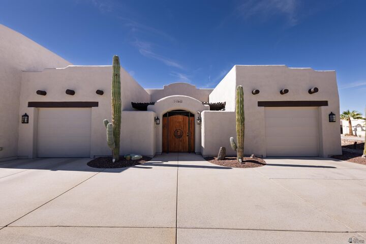 Property Photo: 13622 S Onammi Ave AZ 85367