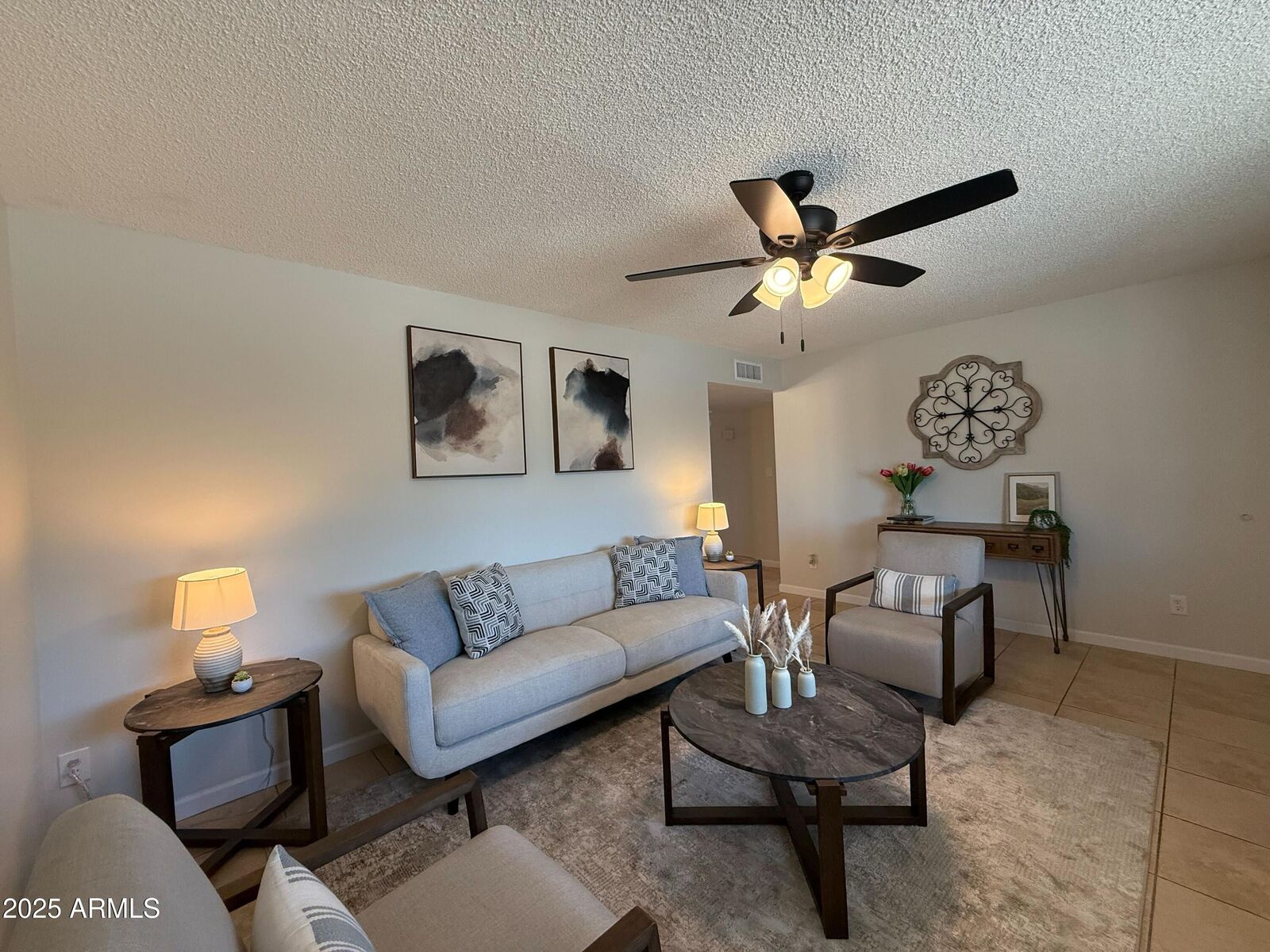 Property Photo:  2331 W Via Rialto Circle  AZ 85202 