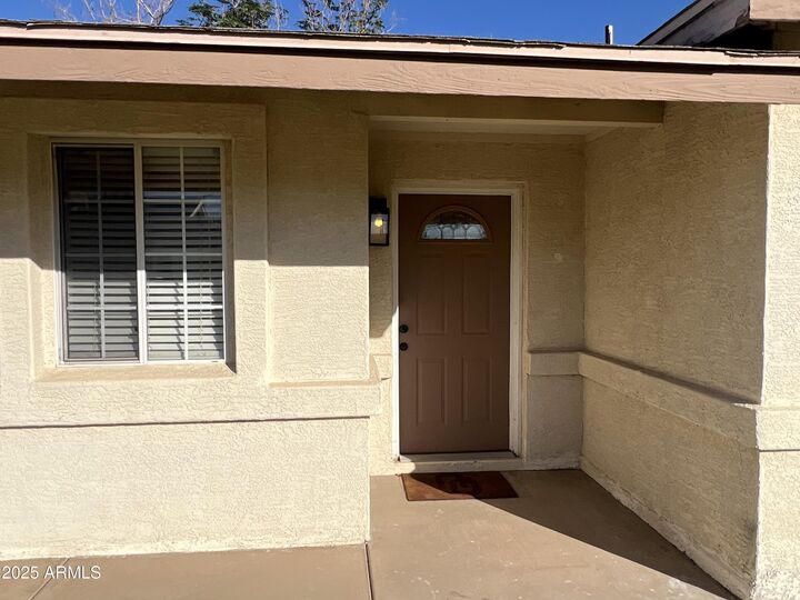 Property Photo:  113 W Cullumber Avenue  AZ 85233 