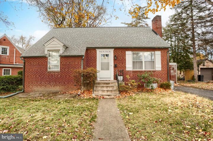 3544 Schoolhouse Lane  Harrisburg PA 17109 photo