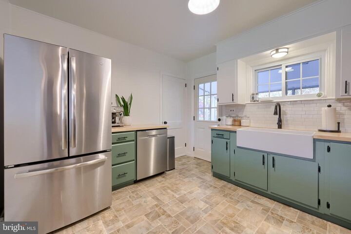 Property Photo: 1514 Hollywood Drive PA 17601