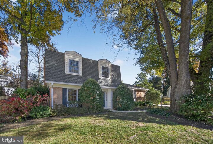 Property Photo:  8703 Yarmouth Court  MD 20854 