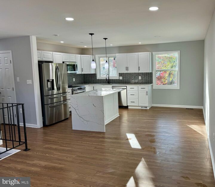 Property Photo:  224 Oak Grove Lane  VA 22556 