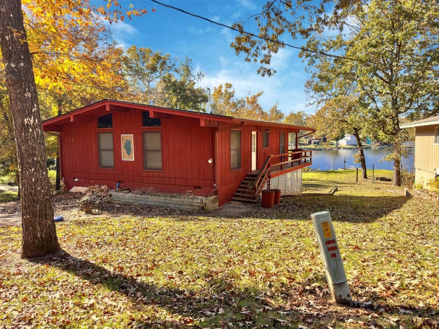 Property Photo: 132 E Lakeshore Drive AR 72529