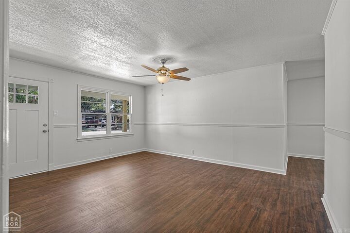 Property Photo: 451 S Roselawn AR 72301