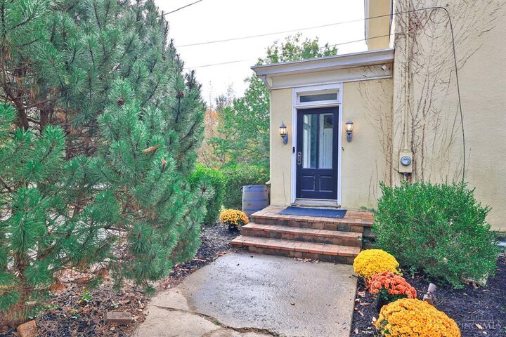 Property Photo:  269 Compton Road  OH 45215 