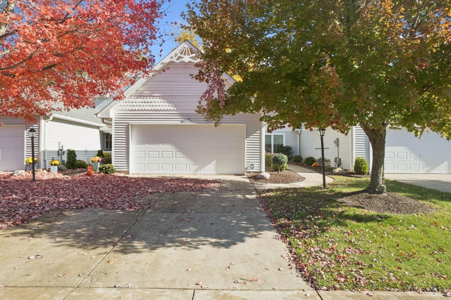 Property Photo:  7668 Lake Pointe  OH 45039 