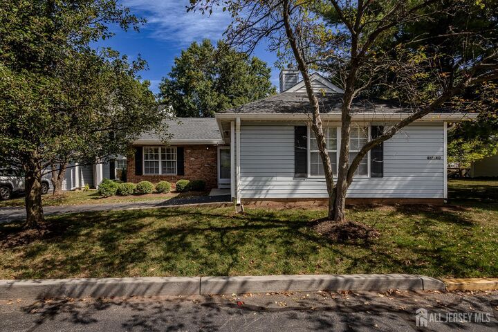 Property Photo: 412 Hawkshead Way NJ 08873