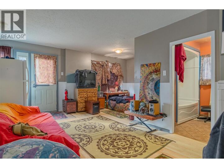 Property Photo: 1976 Watson Lane BC V0G 1L1