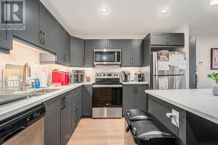 Photo de la propriété: 62 Staples Boulevard ON K7A 0A5