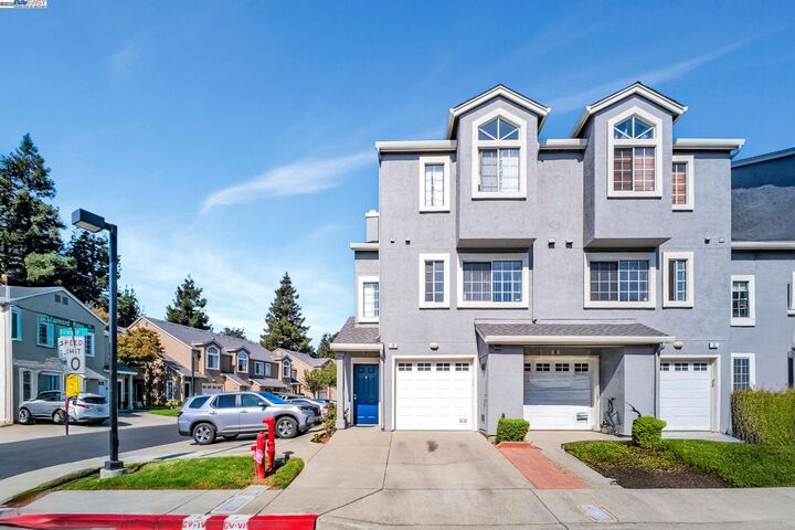 73 Fernridge Ct  Hayward CA 94544 photo