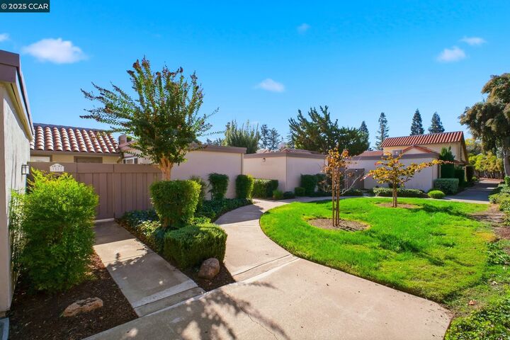 Property Photo: 1582 Calle Enrique CA 94566