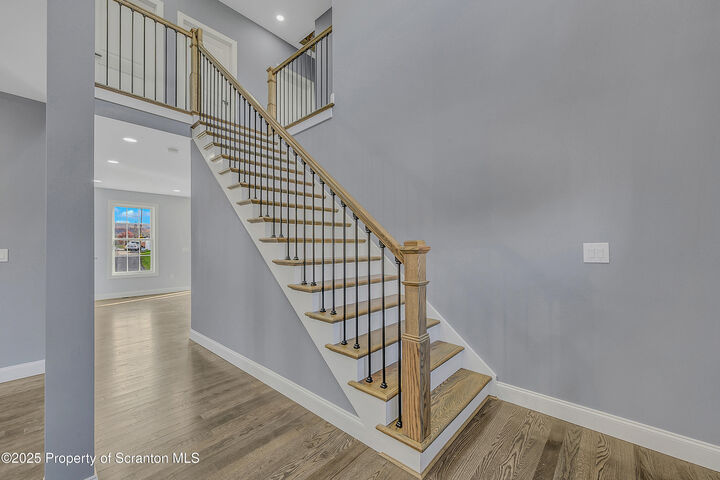 Property Photo: 11 Riverview Drive PA 18434