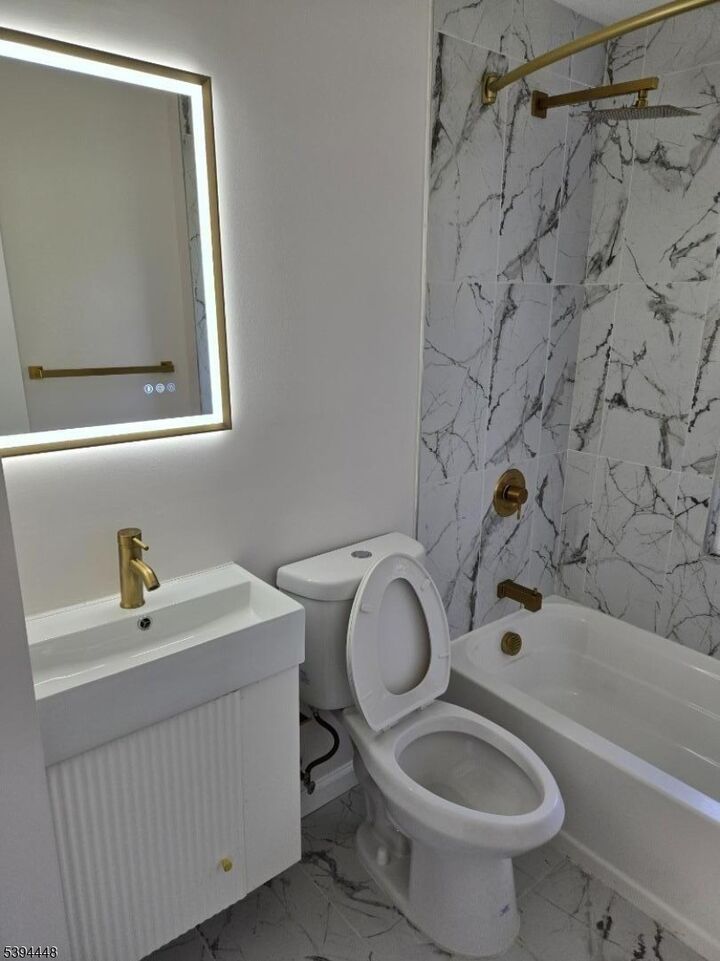 Property Photo: 285 W Palisade Ave NJ 07631