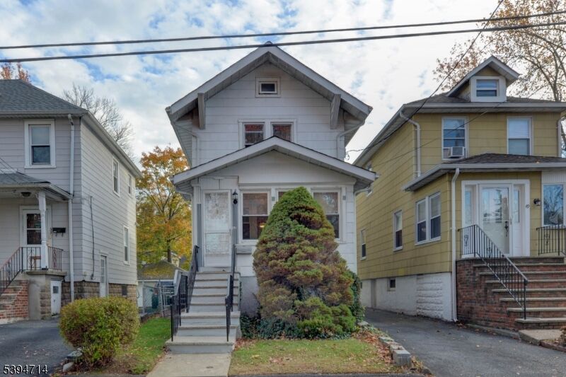 Property Photo:  51 Wood Pl  NJ 07628 