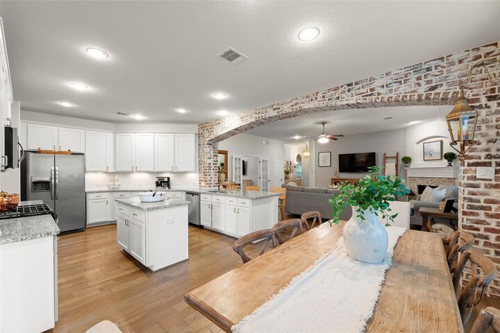 Property Photo: 18731 Pilot Knolls Drive TX 77433