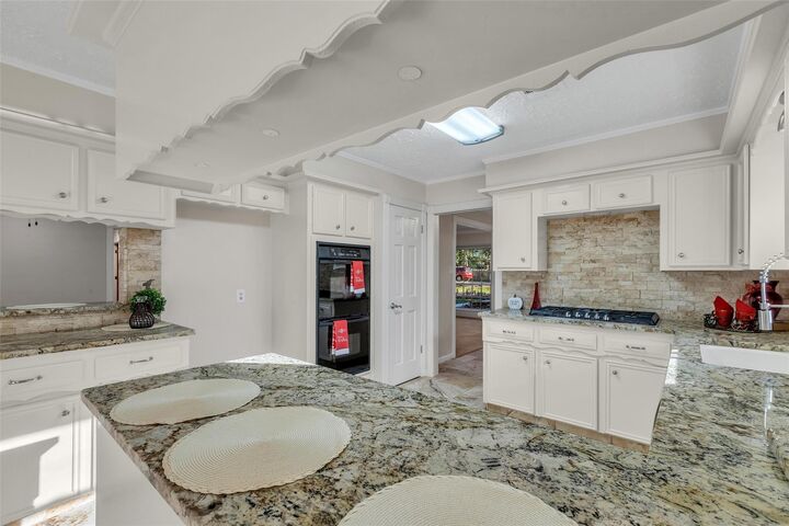 Property Photo: 603 Saint Andrews Road TX 77339