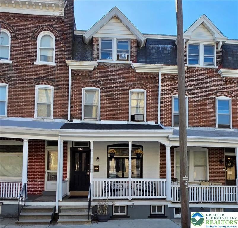 Property Photo:  612 N 10tth  PA 18102