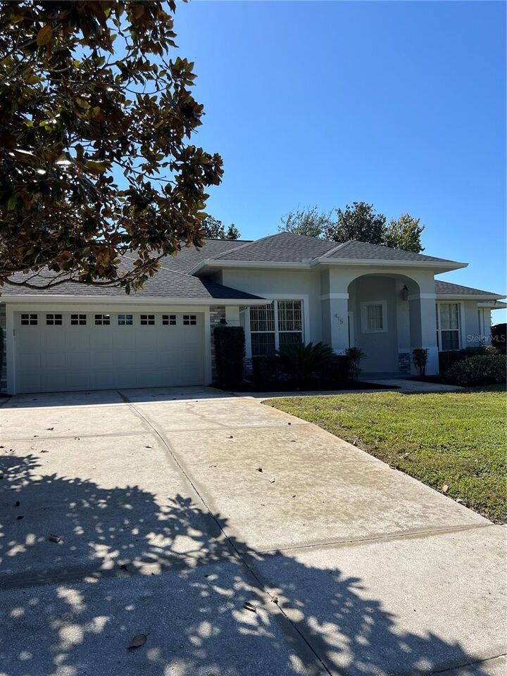 Property Photo: 415 Royal Street FL 34715