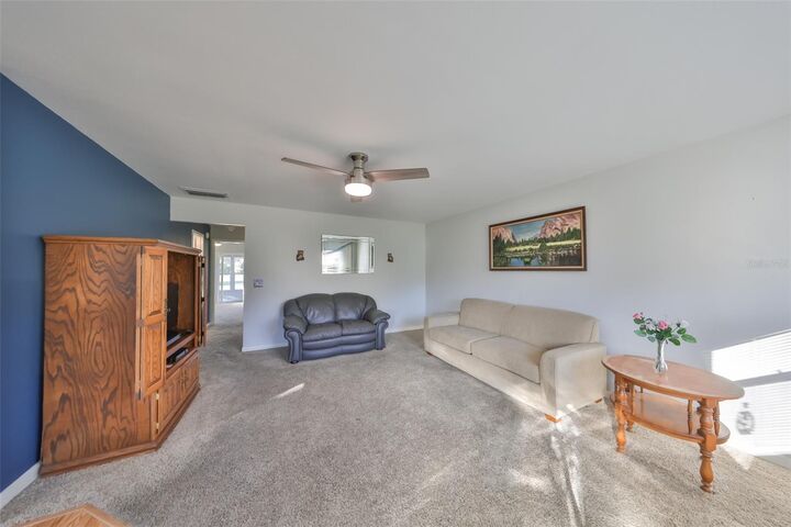 Property Photo: 2202 Clubhouse Drive 180 FL 33573