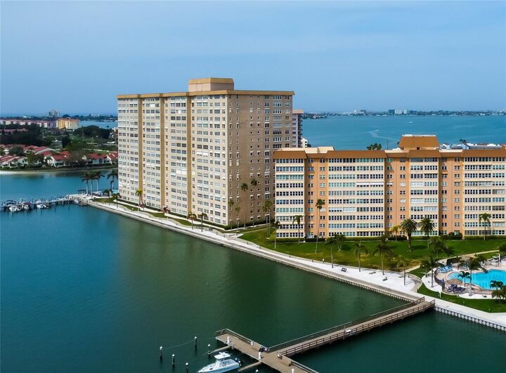 Property Photo:  5200 Brittany Drive S 204  FL 33715 