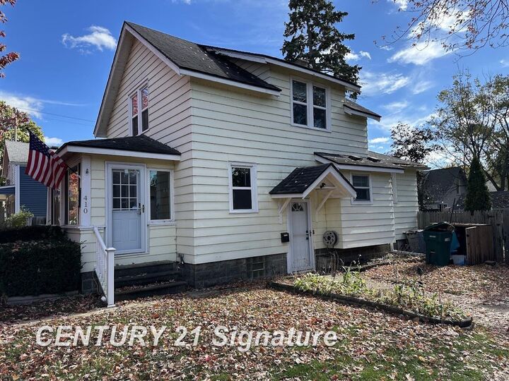 Property Photo:  410 E Main Street  MI 48433 