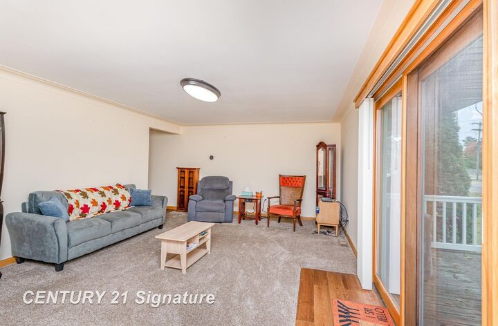 Property Photo:  400 W Railway Street  MI 48618 