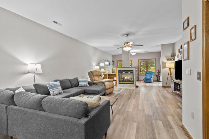 Property Photo: 206 Potter Rd 101 WI 53121