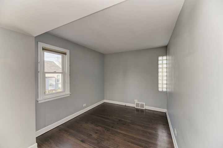 Property Photo:  3120 W 114th Street  IL 60803 