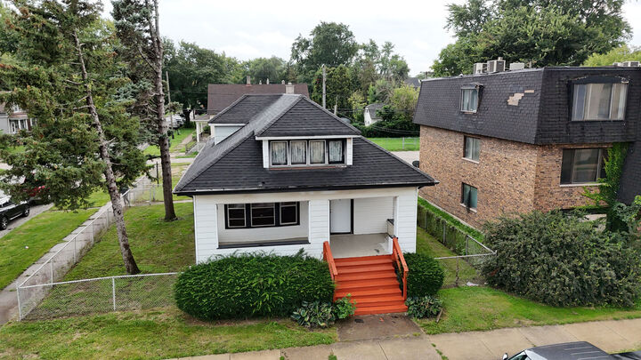 Property Photo: 328 W 138th Street IL 60827