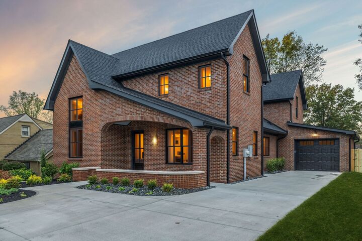 1130 Winding Way  Nashville TN 37216 photo