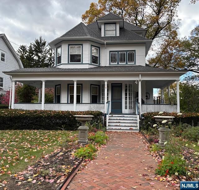 Property Photo:  252 Highwood Avenue 1  NJ 07450 