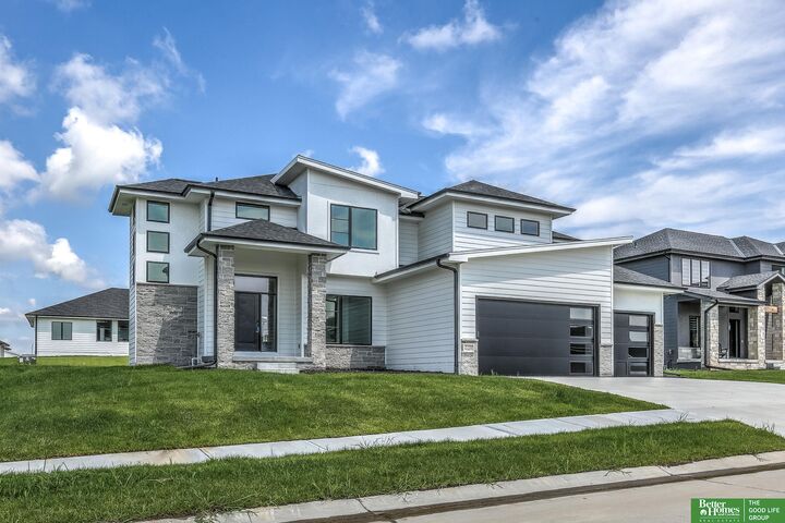 Property Photo: 21120 Arlington Street NE 68022