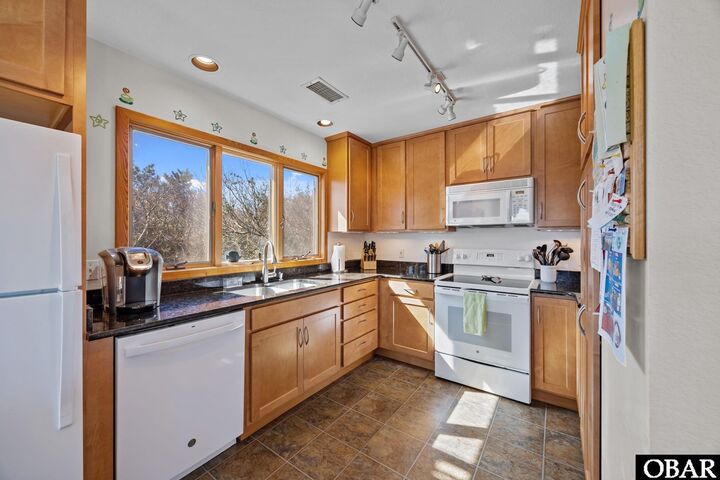 Property Photo: 131 N Snow Geese Drive NC 27949