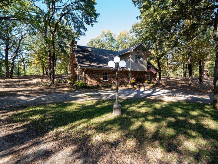 Property Photo: 17 Rustic Oaks Drive OK 74804