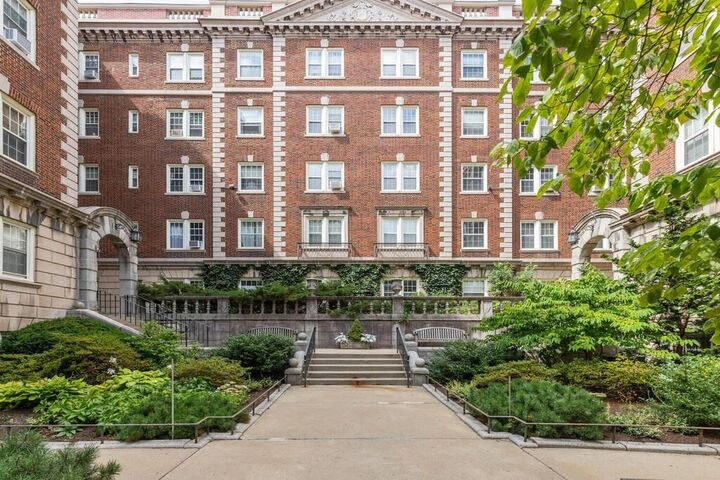 3 Arlington St 31  Cambridge MA 02140 photo