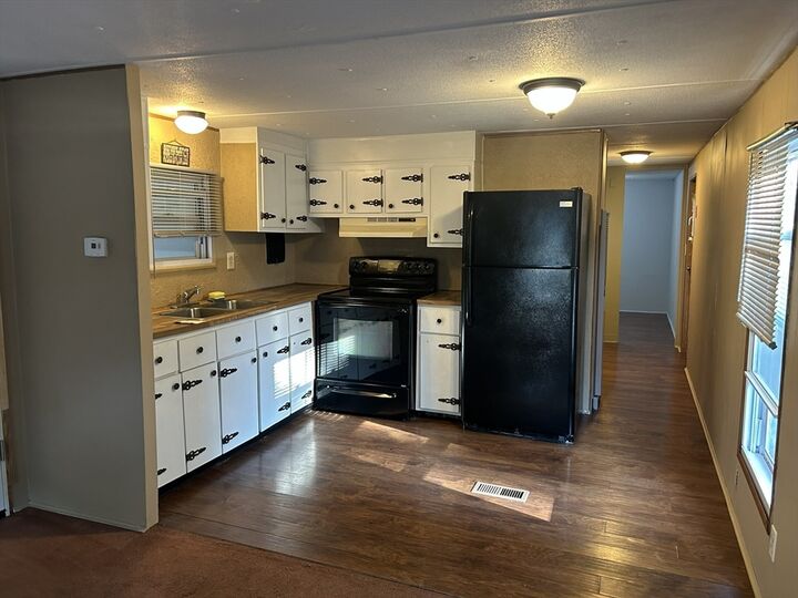 Property Photo:  189 Springfield Road 10  MA 01085 