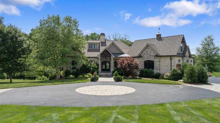 Property Photo:  345 Fordes Crossing Drive  KY 42103 