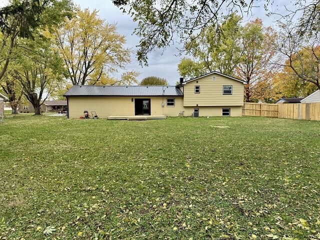 Property Photo: 1309 NW 20th Street IN 47374