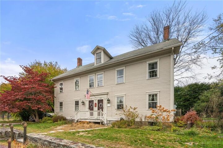 Property Photo:  331 Newman Avenue  RI 02916 