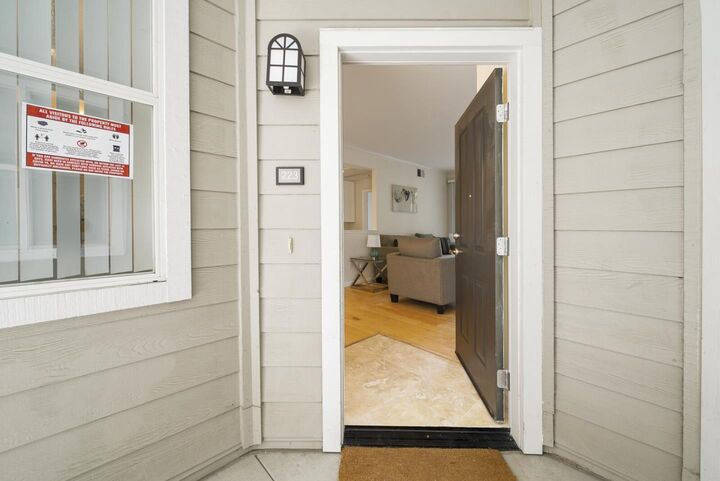 Property Photo:  1982 West Bayshore Road 223  CA 94303 