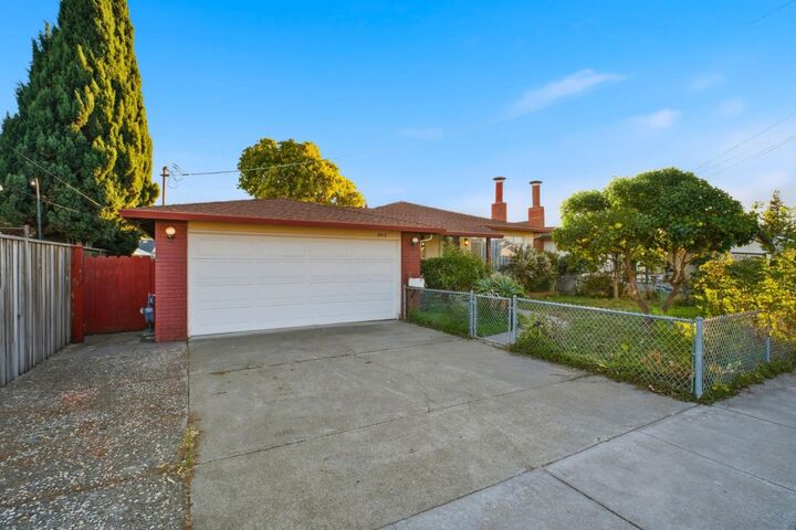 Property Photo: 5912 Mayhews Landing Road CA 94560