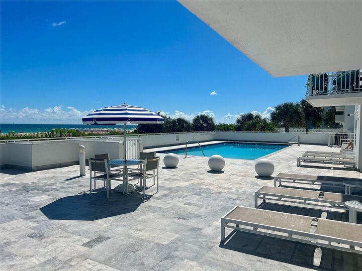 Property Photo: 401 Ocean Dr 322 FL 33139