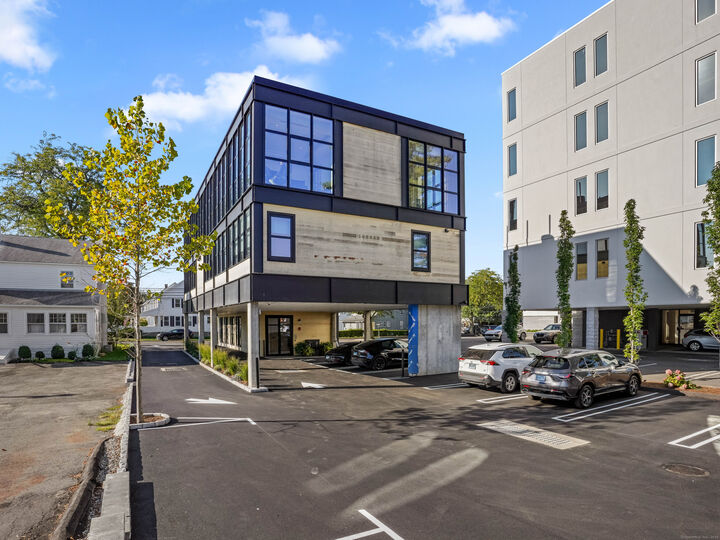 Property Photo:  116 Sherman Street 1  CT 06824 