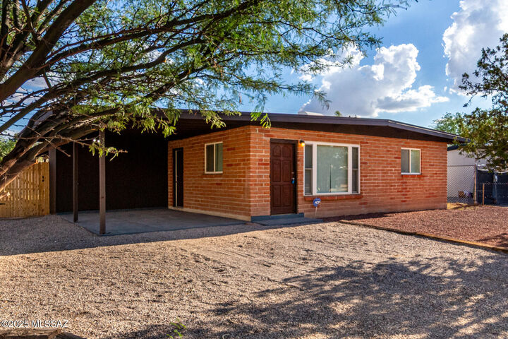 Property Photo: 3656 E 23rd Street AZ 85713