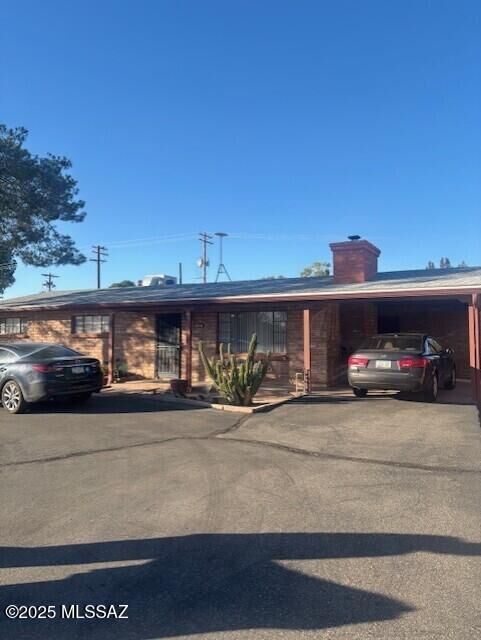 Property Photo: 1210 W Schafer Drive AZ 85705