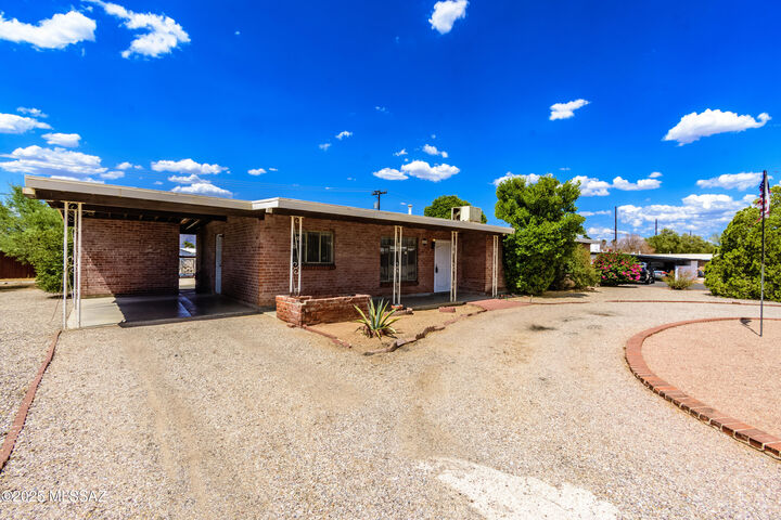 Property Photo: 7031 E Baker Street AZ 85710