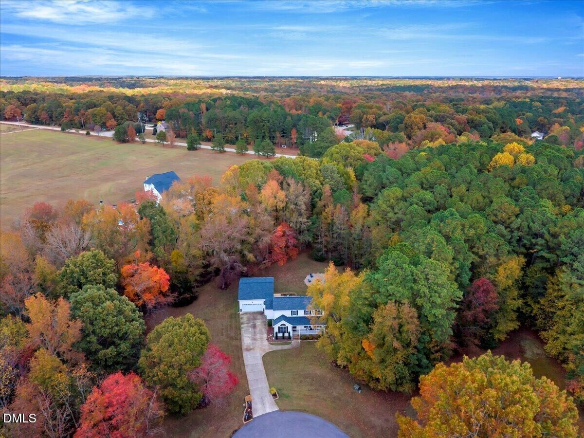 Property Photo:  195 Woodcroft Drive  NC 27596 