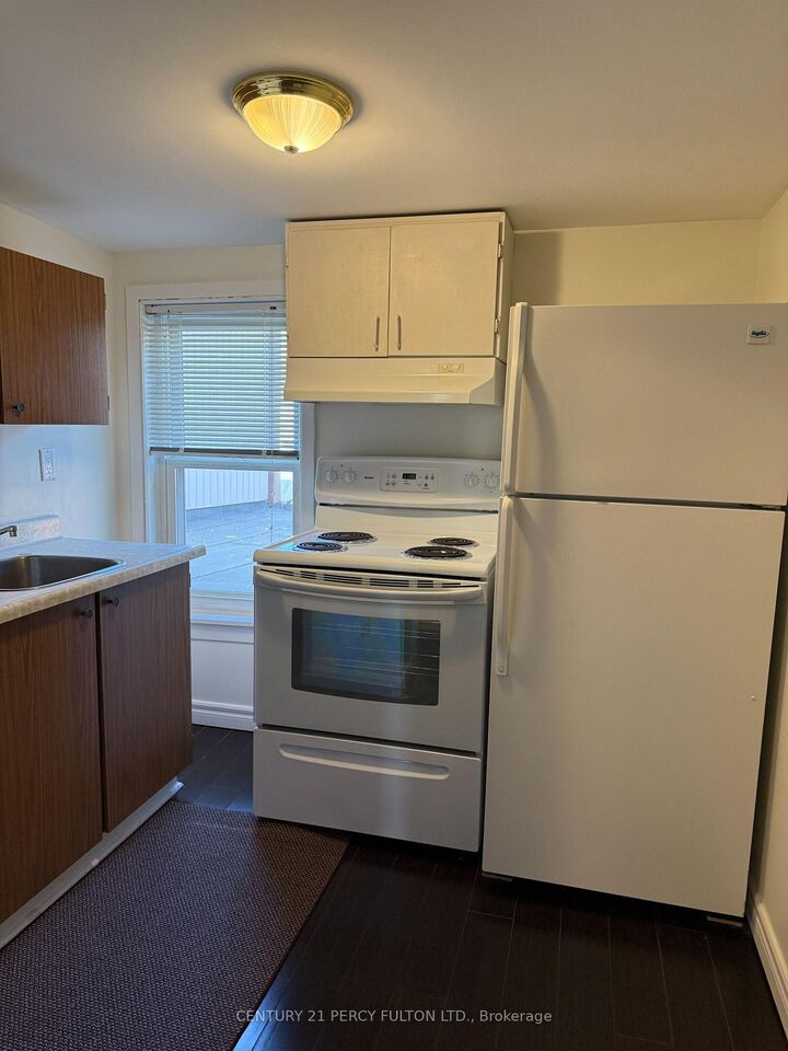 Photo de la propriété: 82A Old Kingston Road ON L1T 2Z8