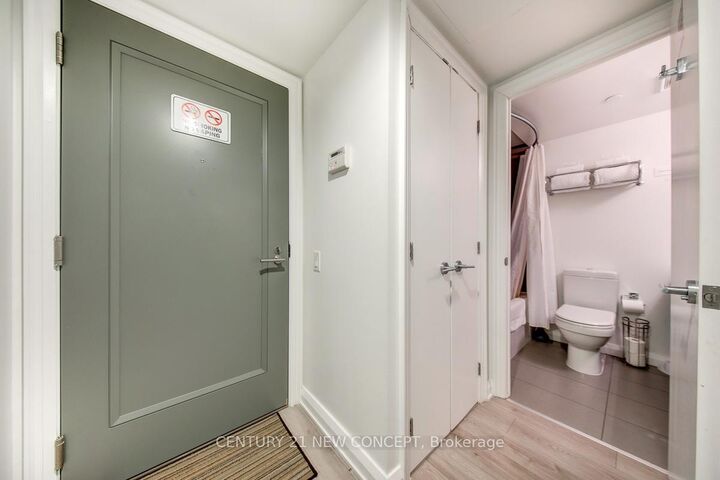 Photo de la propriété: 155 Yorkville Avenue 516 ON M5R 1C4